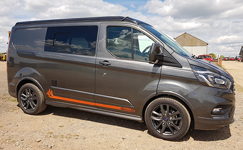 ford transit custom sliding door window